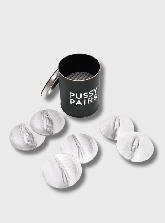Pussy Pairs aka Mumury