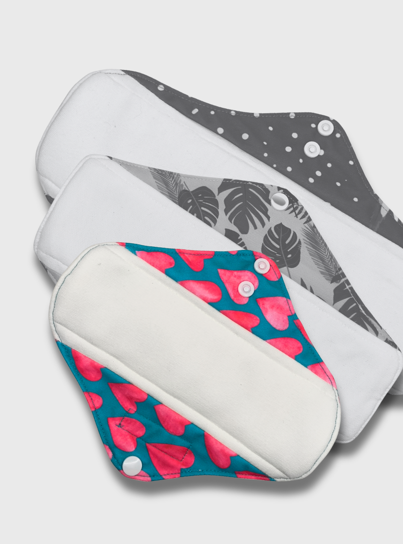 Nappiness Waschbare Binden aus Bambus, S, Herzen, Menstruation/Postpartum