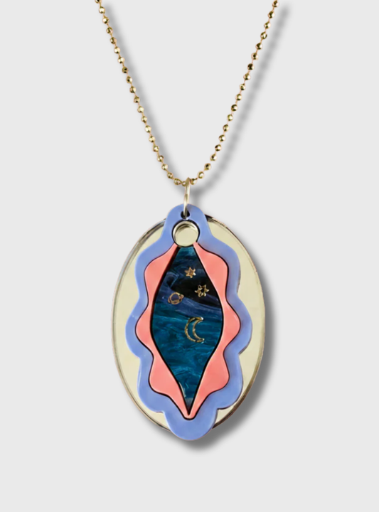 Vulva Halskette aus recyceltem Kunststoff