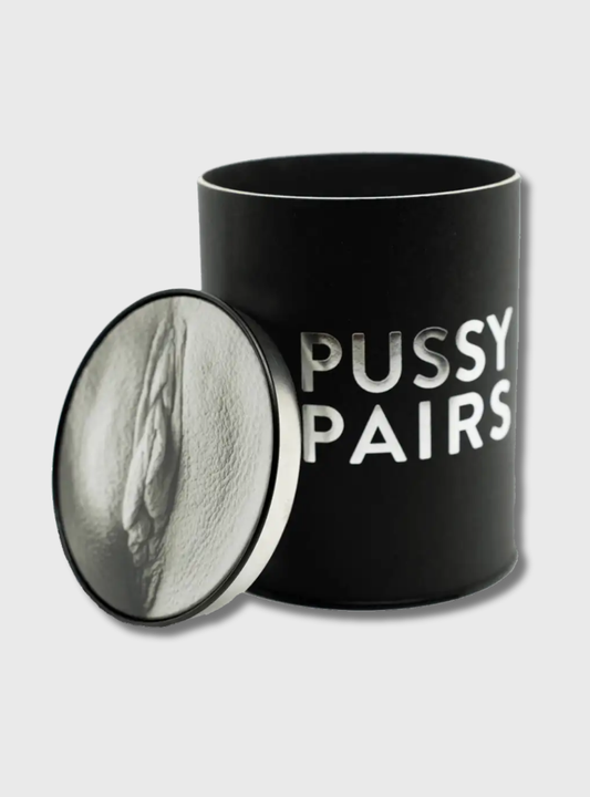 Pussy Pairs aka Mumury